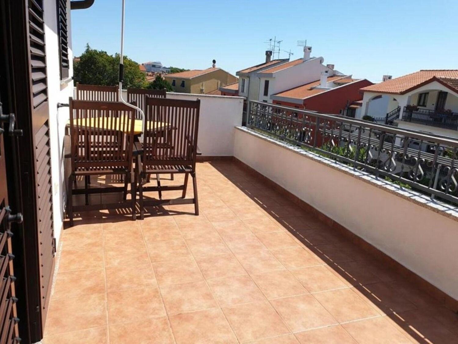 Apartments Berto - 500M To The Beach Rovinj Exterior photo